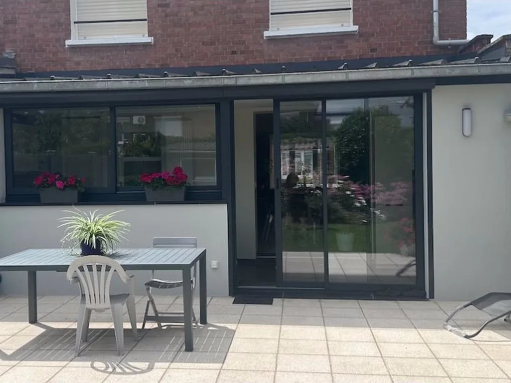 Cuisine ouverte sur le jardin à Marquette-lez-Lille - après, la terrasse